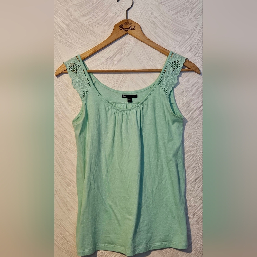 Gap Women's Mint Green Lace-Trim Tank Top XS